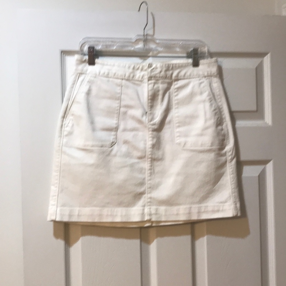 White denim skirt